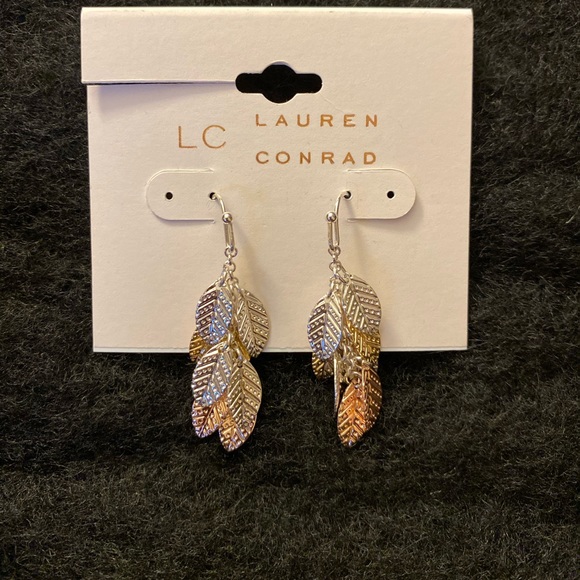 Leaf Cluster Nickel Free Drop Earrings - Picture 2 of 2